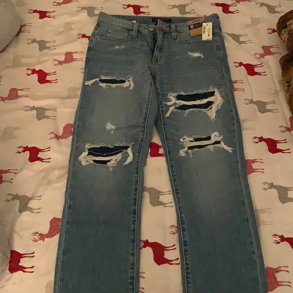 aeropostale boyfriend ripped jeans